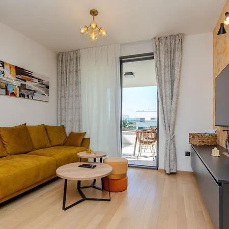 Apartman More Апартаменти