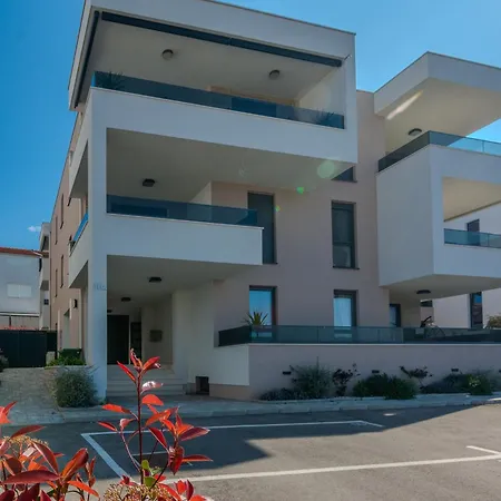 Apartman More Апартаменти *